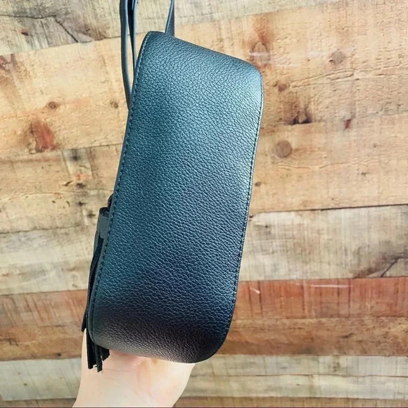 NWOT Clarks Leather Tassel Crossbody - Picture 5 of 8